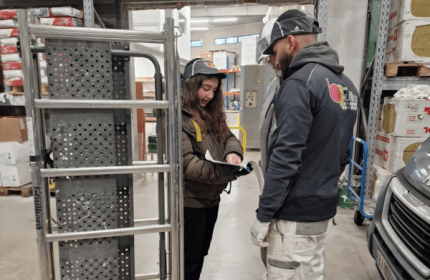 Le début d'année 2025 a été marqué par une matinée conviviale et enrichissante pour l'ensemble des collaborateurs de BOULLIARD, réunissant nos compagnons, équipes de chantier et personnel administratif. Ce rendez-vous annuel est une occasion précieuse de se rassembler, de faire le bilan de l'année écoulée et de se projeter vers les défis à venir.